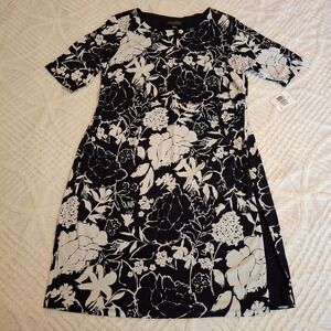 Connected Apparel Size 14W Dress Floral Navy Blue White Short‎ Sleeve Ruched NWT